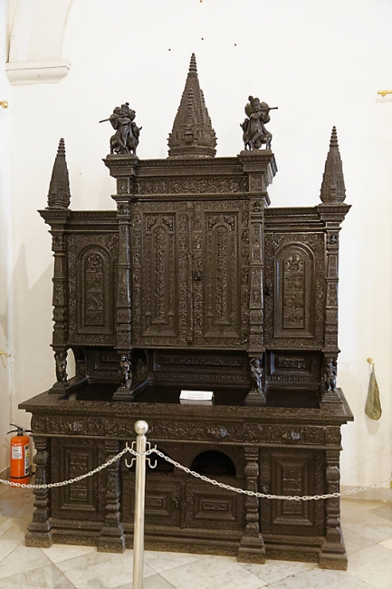 Gwalior-Jaivilas palace-022